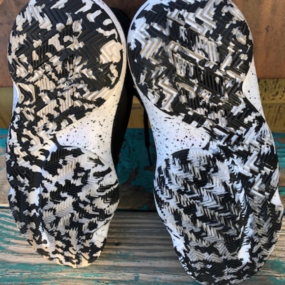 Men's Adidas Harden B/E 3 Athletic Basketball Shoes 6 - Picture 13 of 15